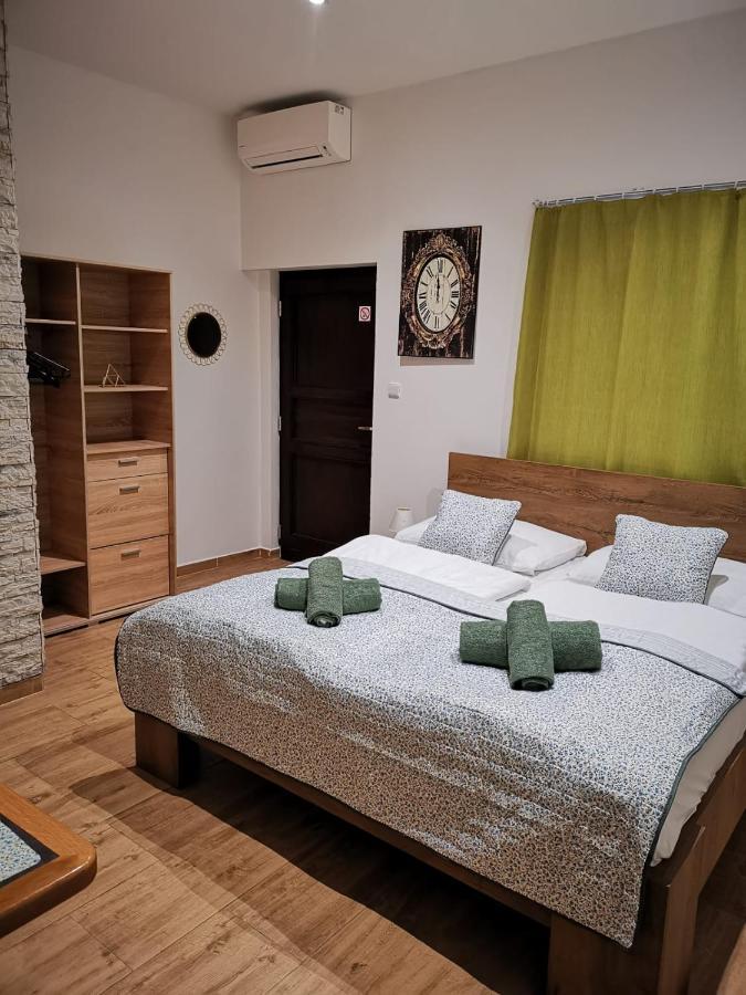 Hotel Palackého 135 Mělník Extérieur photo