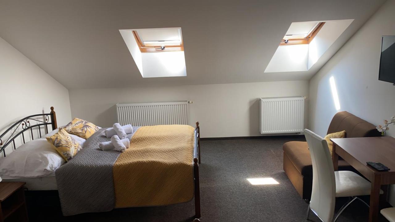 Hotel Palackého 135 Mělník Extérieur photo