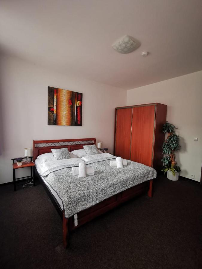 Hotel Palackého 135 Mělník Extérieur photo